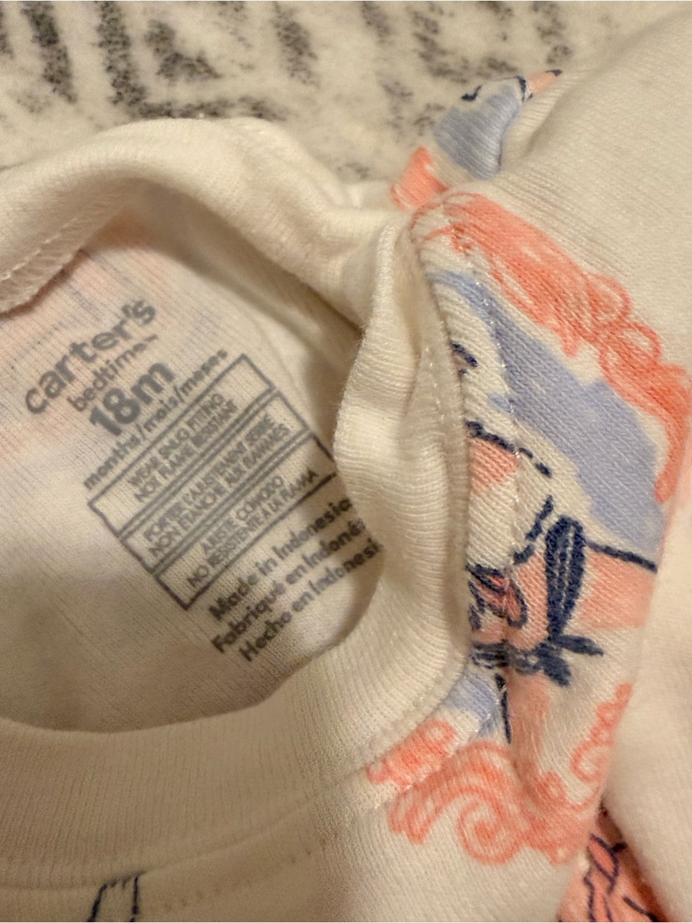 Pajama Set - Picture 5 of 7
